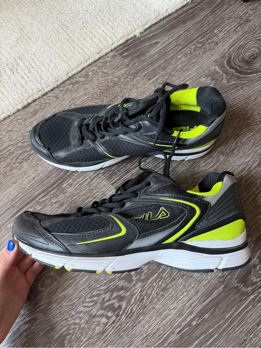 Fila Simulite 3 Men's Black/Neon Green/White Running Sneakers